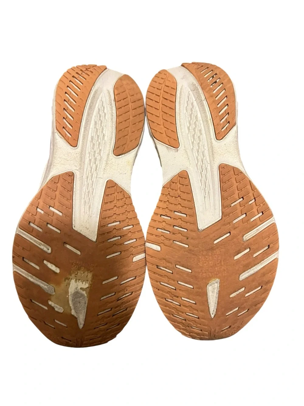 Brooks selling pair